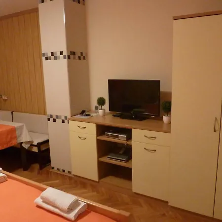 Marina Apartment *
